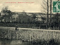 Bords de Seine et butte de Chteauneuf en arrire-plan